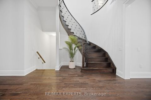 Photo 26 at 91 Woodgate Pines Drive, Kleinburg, Vaughan