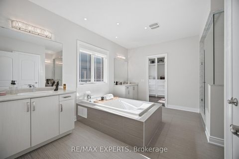 Photo 29 at 91 Woodgate Pines Drive, Kleinburg, Vaughan