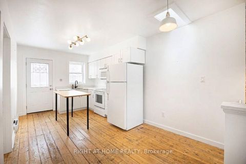 Photo 6 at 725 Indian Road, High Park North, Toronto