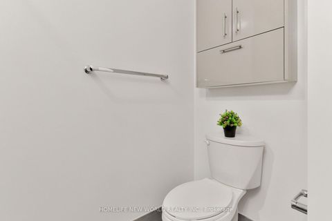 Photo 12 at 215 - 188 Fairview Mall Drive, Don Valley Village, Toronto