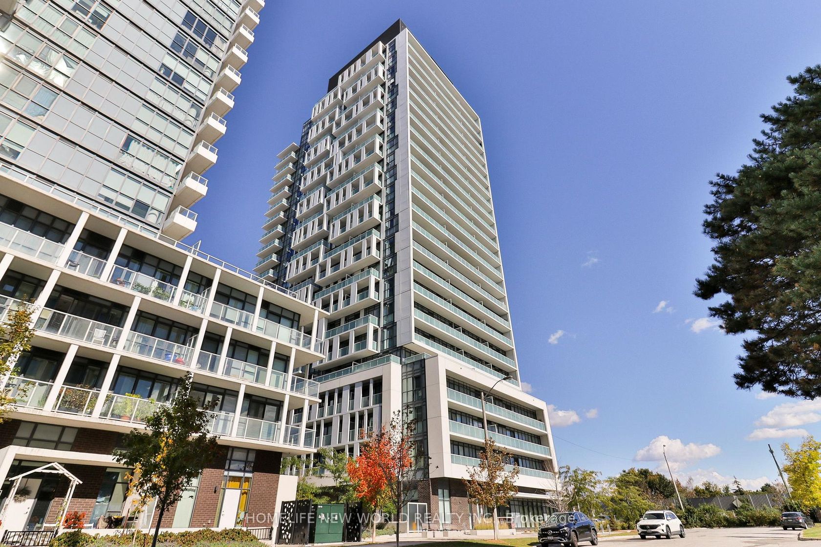 215 - 188 Fairview Mall Drive, Don Valley Village, Toronto 
