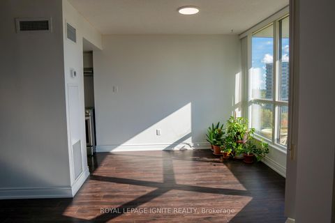 Photo 1 at 1010 - 5 Rowntree Road, Jamestown, Toronto