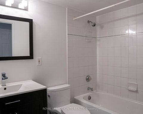 Photo 9 at 1010 - 5 Rowntree Road, Jamestown, Toronto