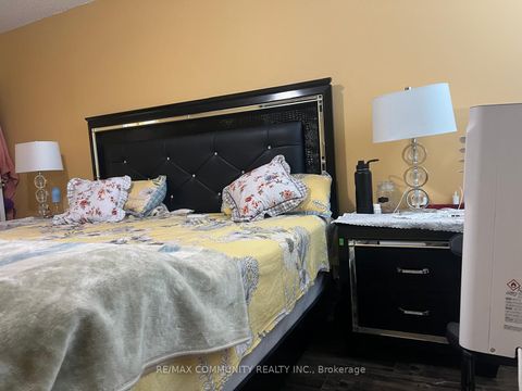 Photo 12 at 1008 - 100 Wingarden Court, Malvern, Toronto
