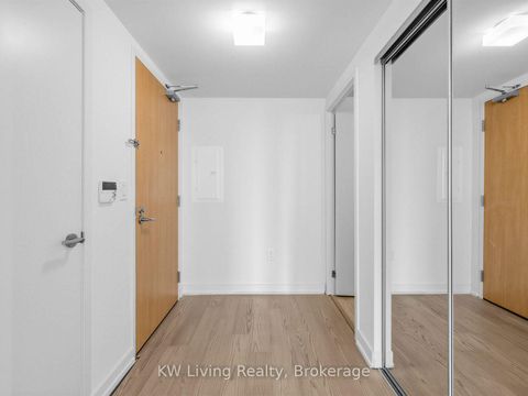 Photo 4 at 1307 - 11 Wellesley Street W, Bay Street Corridor, Toronto