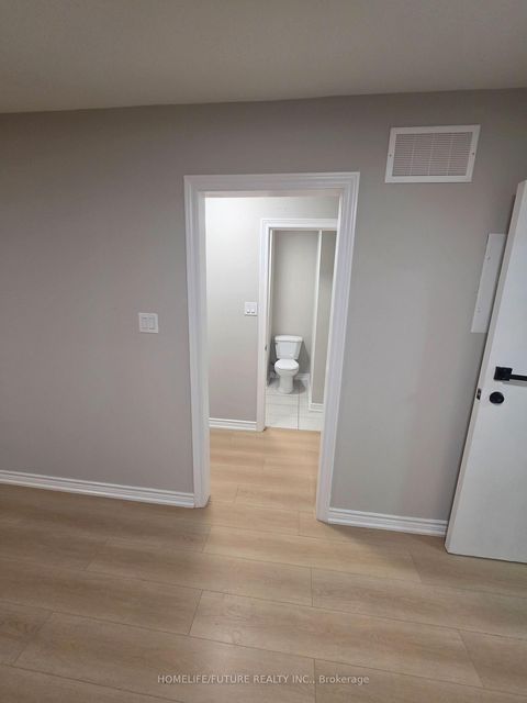 Photo 9 at 2983 Lawrence Avenue E, Bendale, Toronto