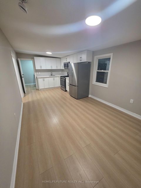 Photo 10 at 2983 Lawrence Avenue E, Bendale, Toronto