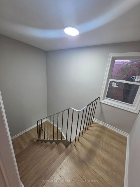 Photo 22 at 2983 Lawrence Avenue E, Bendale, Toronto