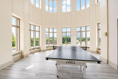 Photo 11 at PH103 - 8 Lee Centre Drive, Woburn, Toronto