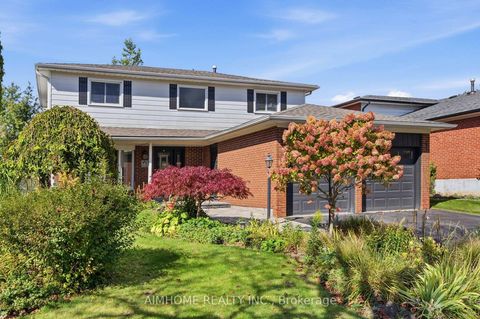 Photo 2 at 18 Haviland Drive, Centennial Scarborough, Toronto