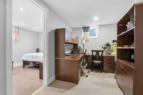 Photo 26 at 18 Haviland Drive, Centennial Scarborough, Toronto