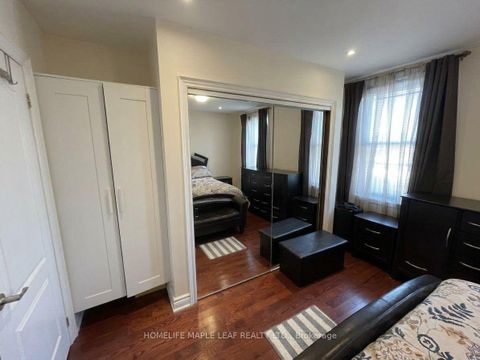 Photo 12 at 600 Oakwood Avenue, Oakwood Village, Toronto