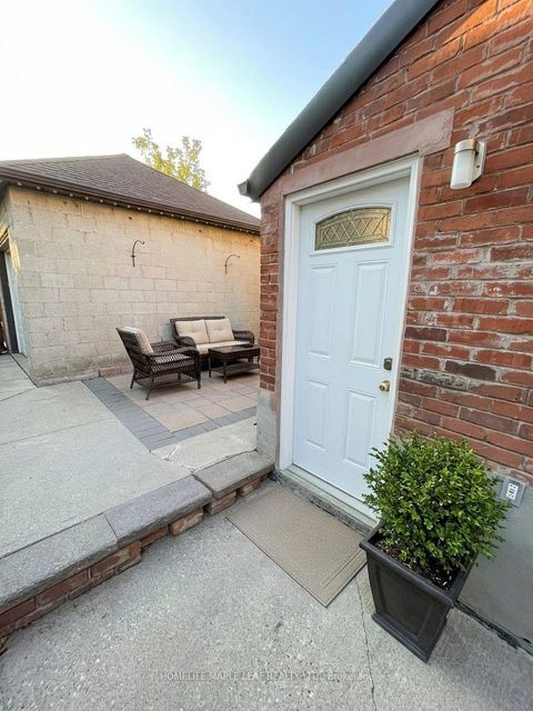 Photo 30 at 600 Oakwood Avenue, Oakwood Village, Toronto