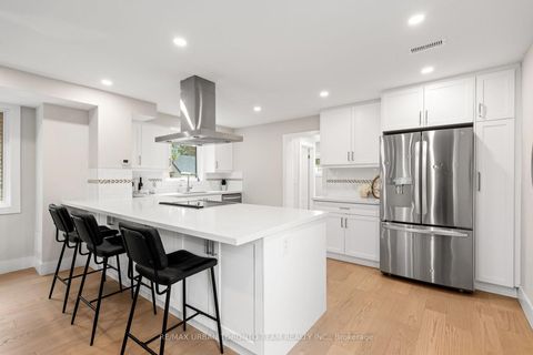 Photo 10 at 3517 St Clair Avenue E, Birchmount, Toronto