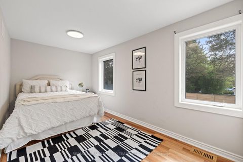 Photo 24 at 3517 St Clair Avenue E, Birchmount, Toronto