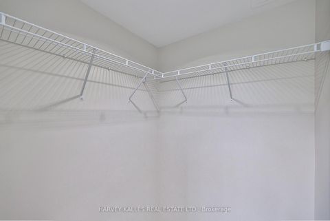 Photo 32 at 515 - 140 Simcoe Street, Waterfront Communities C1, Toronto