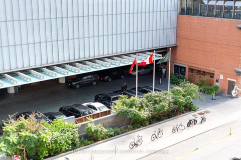 Photo 36 at 515 - 140 Simcoe Street, Waterfront Communities C1, Toronto