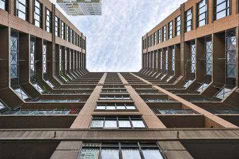 Photo 45 at 515 - 140 Simcoe Street, Waterfront Communities C1, Toronto