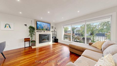 Photo 8 at 24 Stonedene Boulevard, Branson, Toronto