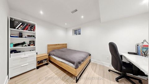 Photo 38 at 24 Stonedene Boulevard, Branson, Toronto