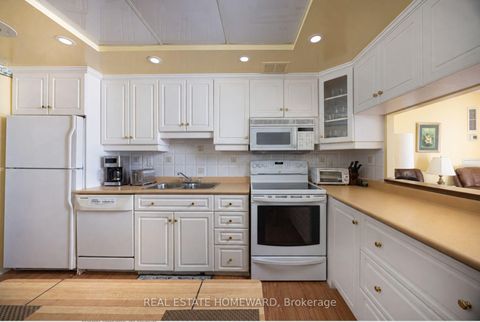 Photo 8 at 1007 - 3303 Don Mills Road, Don Valley Village, Toronto