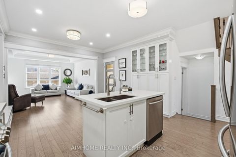 Photo 16 at 15 Calamint Lane, Oak Ridges Lake Wilcox, Richmond Hill