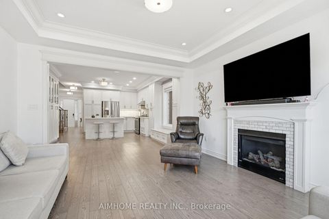 Photo 21 at 15 Calamint Lane, Oak Ridges Lake Wilcox, Richmond Hill