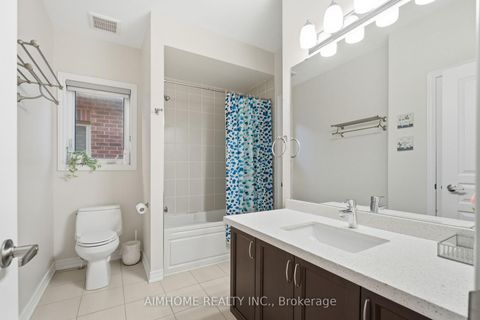 Photo 41 at 15 Calamint Lane, Oak Ridges Lake Wilcox, Richmond Hill