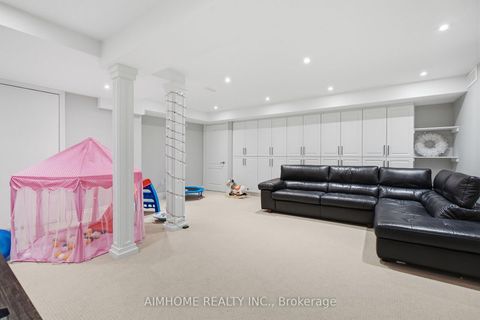 Photo 43 at 15 Calamint Lane, Oak Ridges Lake Wilcox, Richmond Hill