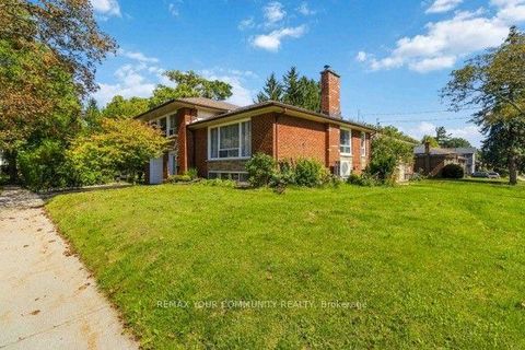 Photo 1 at 2 Munhall Road, Humber Heights, Toronto