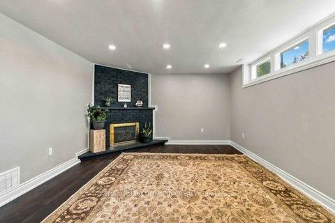 Photo 23 at 2 Munhall Road, Humber Heights, Toronto