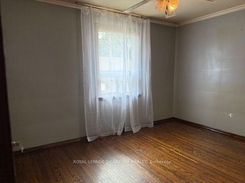 Photo 3 at 63 Nelson Street, Woburn, Toronto