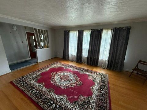 Photo 4 at 16 Hoshlega Drive, Morningside, Toronto