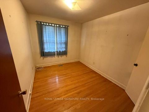 Photo 9 at 16 Hoshlega Drive, Morningside, Toronto