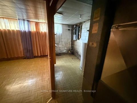 Photo 19 at 16 Hoshlega Drive, Morningside, Toronto