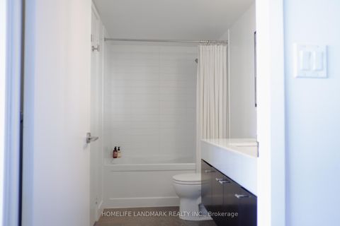 Photo 10 at 3306 - 126 Simcoe Street, Waterfront Communities C1, Toronto