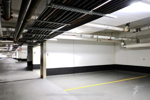 Photo 16 at 3306 - 126 Simcoe Street, Waterfront Communities C1, Toronto