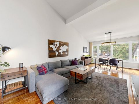 Photo 10 at 77 Billington Crescent, Donalda, Toronto