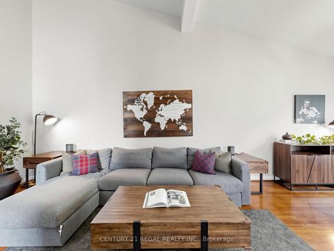 Photo 14 at 77 Billington Crescent, Donalda, Toronto