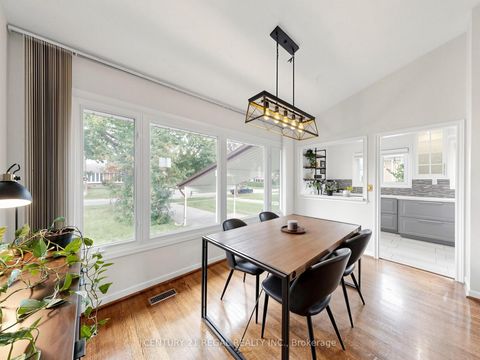 Photo 16 at 77 Billington Crescent, Donalda, Toronto