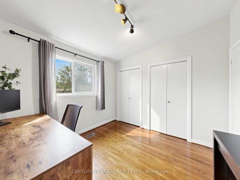 Photo 27 at 77 Billington Crescent, Donalda, Toronto