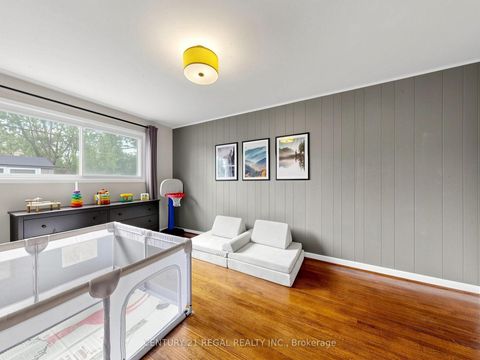 Photo 34 at 77 Billington Crescent, Donalda, Toronto