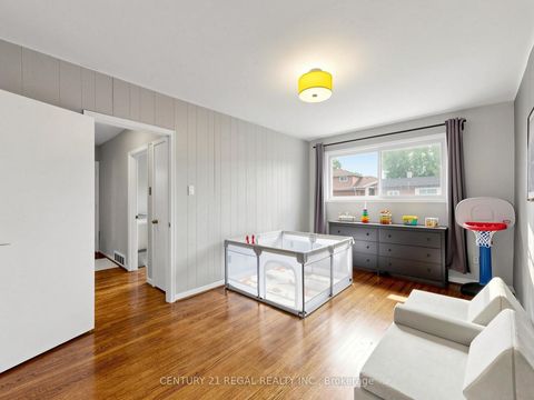 Photo 36 at 77 Billington Crescent, Donalda, Toronto