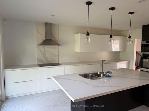 Photo 15 at 75 Ravensbourne Crescent, Rosethorn, Toronto