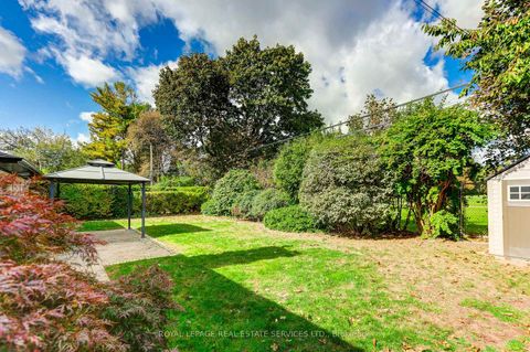 Photo 41 at 75 Ravensbourne Crescent, Rosethorn, Toronto