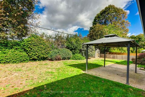 Photo 44 at 75 Ravensbourne Crescent, Rosethorn, Toronto