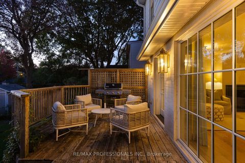 Photo 10 at 8 Glenn Murray Drive, Queensway, Toronto