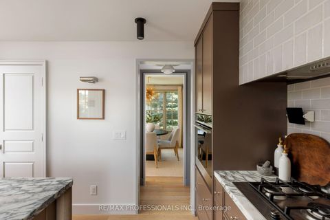 Photo 19 at 8 Glenn Murray Drive, Queensway, Toronto