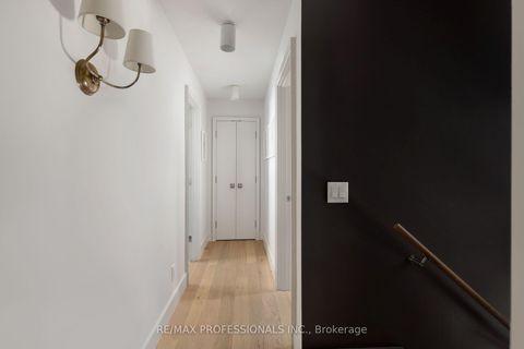 Photo 30 at 8 Glenn Murray Drive, Queensway, Toronto
