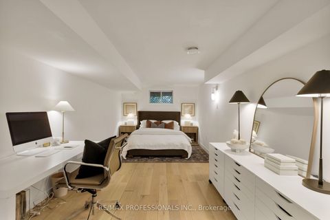 Photo 40 at 8 Glenn Murray Drive, Queensway, Toronto